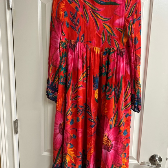 Farm Rio Maxi Flowers Midi Dress Size Small - Picture 3 of 8